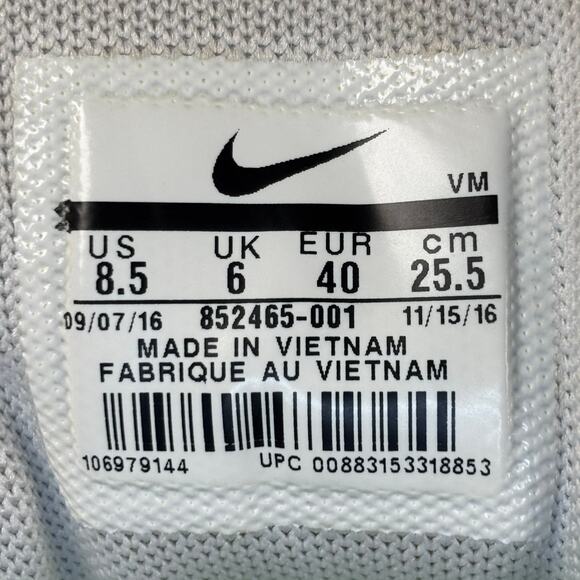 π΄ Nike Air Max Sequent 2 Women`s Size 8.5 Silver White Running Shoes 852465-001 - Picture 8 of 8